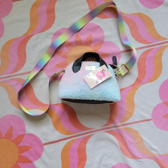 Sold - Picture 2 of 11